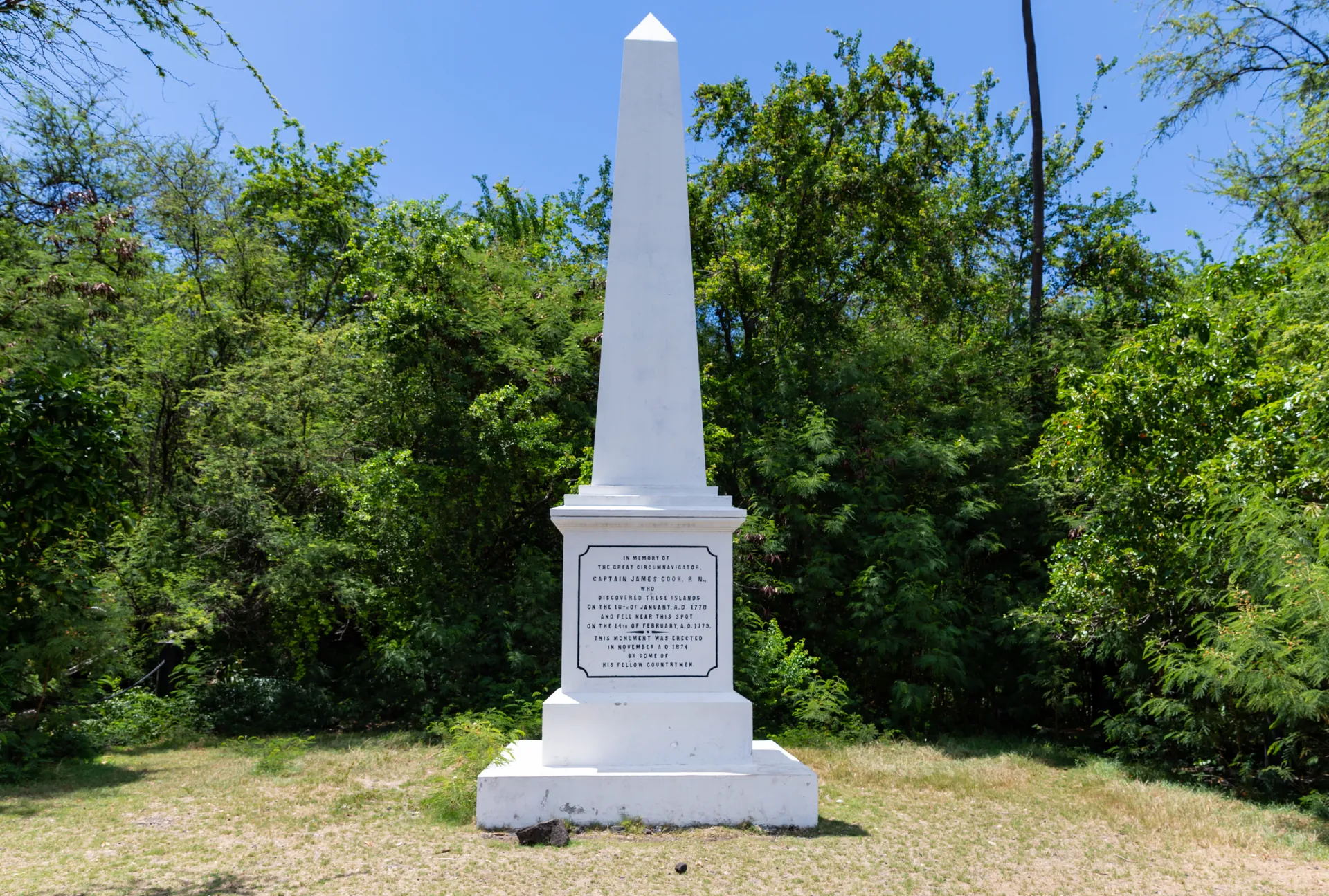 Captain Cook's Monument Big island Hawaii (45553142514)